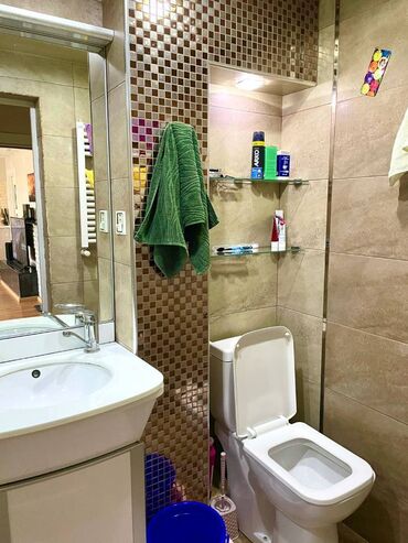 Köhnə tikili: Bakı, 3 otaqlı, Köhnə tikili, m. Nizami, 95 kv. m — 24