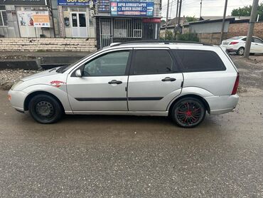 я ищу лада приора: Ford Focus: 2003 г., 1.6 л, Механика, Бензин, Универсал