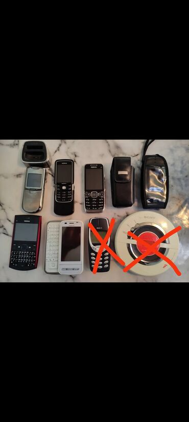 продажа сотовых телефонов бишкек: Nokia E52, Б/у, < 2 ГБ, цвет - Черный, 1 SIM