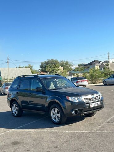 тайота алфарт 2010: Subaru Forester: 2010 г., 2.5 л, Газ, Кроссовер