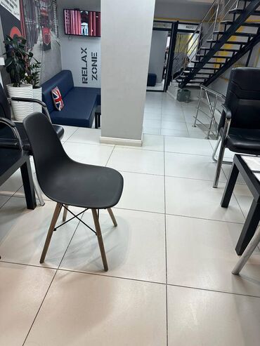 стулья из пластика: Стулья Новый