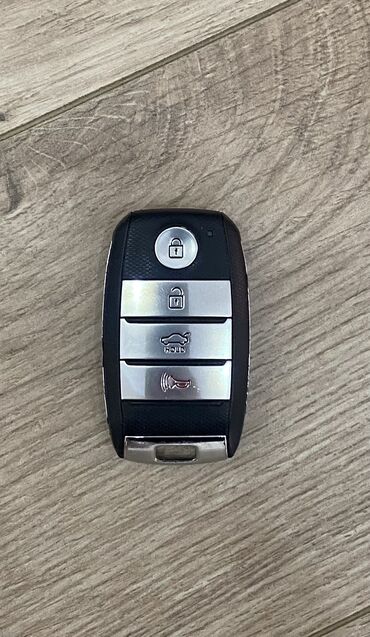 ключи от авто: Ключ Kia 2017 г., Б/у, Оригинал