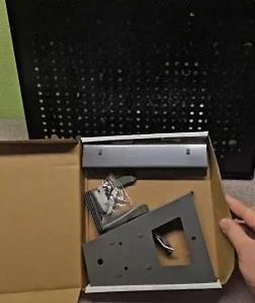 Ostali pribor i dodaci za alate: TOOL WALL KIT – zidni panel za alat, 40 x 40 cm - Zidni perforirani — 15