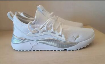 Кроссовки и спортивная обувь: Кроссовки, 39, Puma, Новый, цвет - Белый, Самовывоз, Платная доставка
