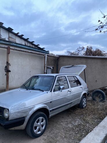 Volkswagen: Volkswagen Golf: 1986 г., 1.8 л, Механика, Бензин, Хэтчбэк