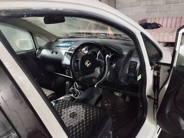 какая машина подойдет для яндекс такси бишкек: Honda Fit: 2004 г., 1.5 л, Вариатор, Бензин, Хетчбек