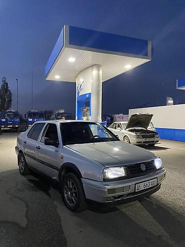 венто запчас: Volkswagen Vento: 1993 г., 1.8 л, Механика, Бензин, Седан — 3