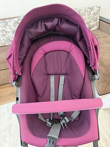 Коляски: Коляска, Stokke, цвет - Фиолетовый, Б/у, Платная доставка — 3