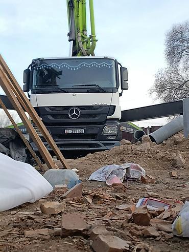 наклейки стикеры: Бетононасос, Mercedes-Benz — 7