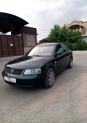 Volkswagen: Volkswagen Passat: 1998 г., 1.8 л, Механика, Бензин, Седан