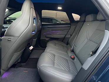 byd e2: Zeekr 001: 0.3 л | 2025 г. Внедорожник — 4