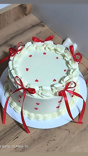 Кондитерские изделия, сладости: Именные торты на заказ - Двух- и одноярусные торты с аккуратной — 2