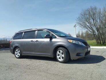 polo авто: Toyota Sienna: 2016 г., 3.5 л, Автомат, Бензин, Минивэн