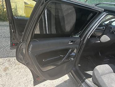 Volkswagen: Volkswagen Passat Variant: 2000 г., 2 л, Механика, Универсал — 16