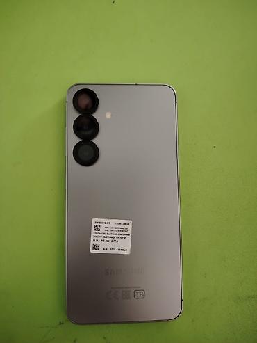 samaung s23: Samsung Galaxy S25, 256 GB, rəng - Gümüşü, İki sim kartlı — 4