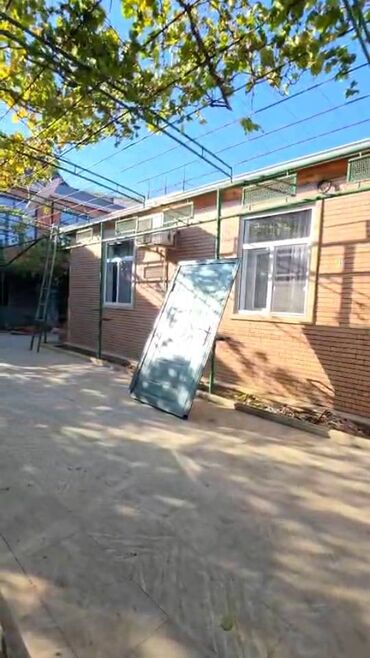 Həyət evləri və villaların satışı: Bakıxanovda 1.4 sotda 3 otaqlı həyət evimi satıram, hər bir şəraiti -da lalafo.az — 2 Həyət evləri və villaların satışı: Bakıxanovda 1.4 sotda 3 otaqlı həyət evimi satıram, hər bir şəraiti — 2