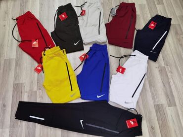 Trenerke: Cena 2300 dinara 
Mokra likra 
Veličine S M L XL XXL — 6