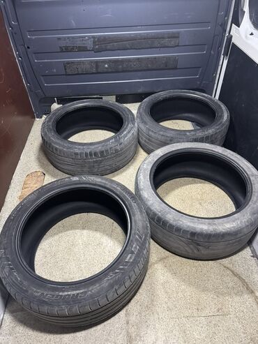 шини: Шины 275 / 45 / R 21, Всесезонная, Комплект, Легковые, Корея, Kumho