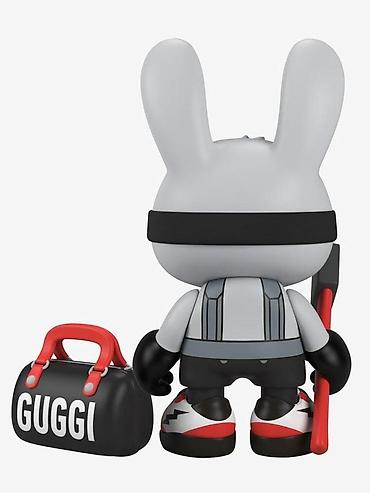 moon bool: "Bad Bunny" Fashion EDC SuperGuggi (оригинал, Superplastic) Продаю — 3