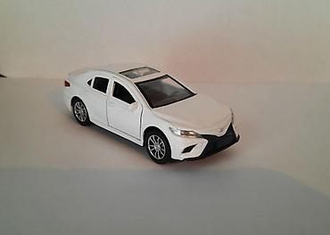 lego oyuncaq: Ağ rəngli oyuncaq miniatür krossover avtomobil modeli - Material — 6