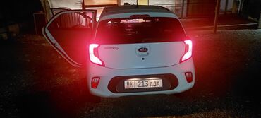 маленький авто: Kia Morning: 2018 г., 1 л, Типтроник, Газ