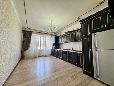 3комнатный: 3 комнаты, 118 м², Элитка, 2 этаж, Евроремонт