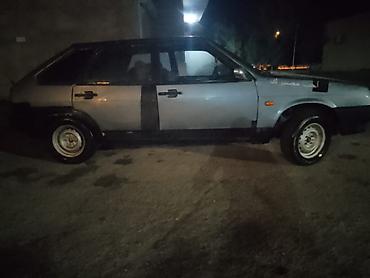 VAZ (LADA): Model: Hatchbek, 5 qapı Kuzov: Boz rəng, qara alt qoruyucu hissələrlə — 5