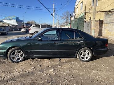 Mercedes-Benz: Mercedes-Benz E-Class: 2001 г., 4.3 л, Автомат, Бензин — 5