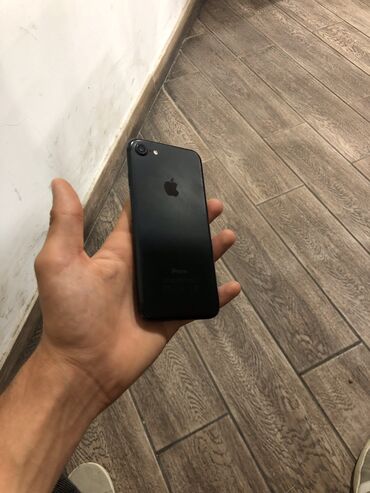 ayfon telefon zengleri: IPhone 7, 128 GB, Qara, Barmaq izi