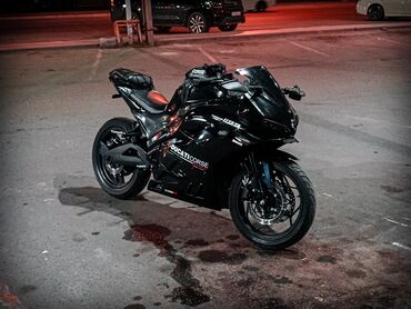 дать объявление: Электро-спортбайк Ducati Panigal 1199 S ( Черный глянцевый-карбон)