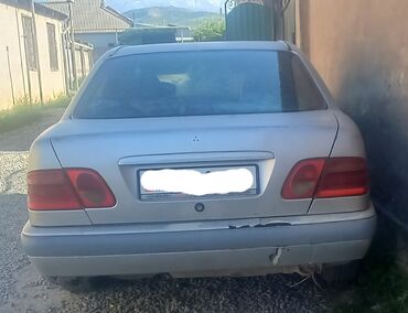 мерс 229: Mercedes-Benz CL 200: 1997 г., 2 л, Механика, Бензин, Седан