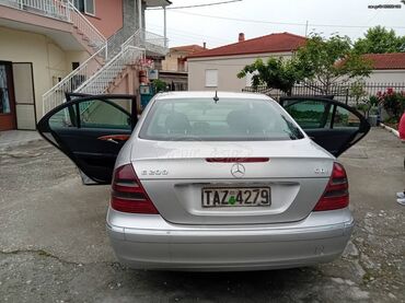 Οχήματα: Mercedes-Benz E 200: 2 l. | 2004 έ. Λιμουζίνα