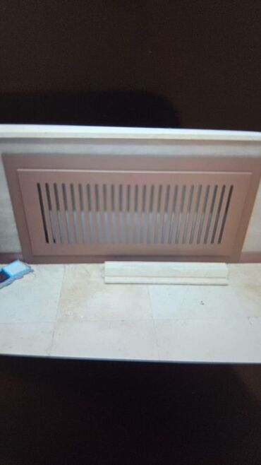 Sifarişlə ofis dəst mebeli: Mebel istehsalı və quraşdırma xidməti - Ofis masaları: İki rəngli — 50