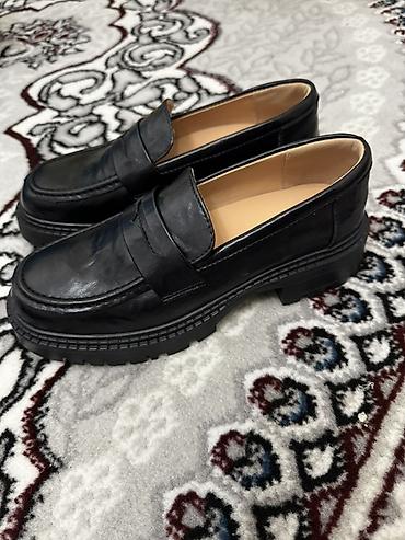 clarks обувь: Женские лоферы в классическом стиле брала за 3000 - Цвет: чёрный - — 2