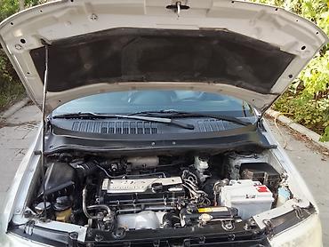 audi 6: Hyundai Matrix: 1.6 l | 2008 il Van/Minivan — 9
