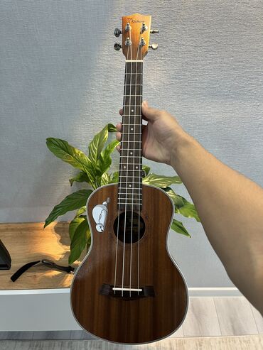 Другие музыкальные инструменты: Продаю Укулеле Kulana Deluxe
Ukulele Новая Состояние отличное