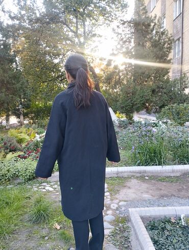 трикотажные туники для полных женщин: Пальто, Осень-весна, По колено, Двубортная модель, Стандарт