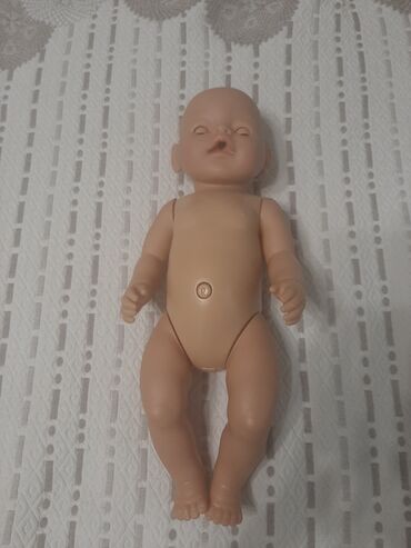 кукла: Продаётся такая милая кукла Беби Борн она примерно 43-45см в комплекте