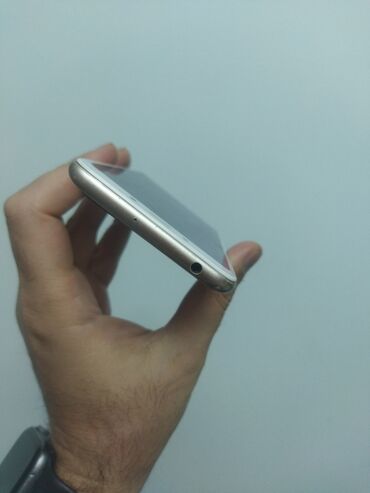 Redmi: Redmi 6, 32 GB, rəng - Qızılı, Barmaq izi — 5