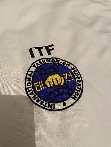 tech flecee: Добок для тхэквондо ITF - Официальная вышивка ITF на груди: логотип — 3