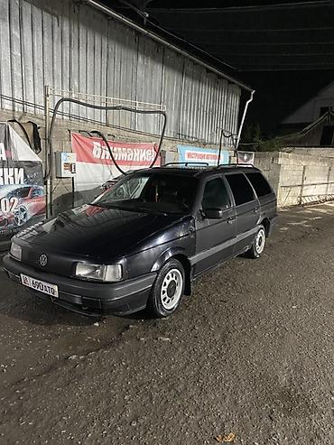 Volkswagen: Volkswagen Passat: 1989 г., 1.8 л, Механика, Газ — 7