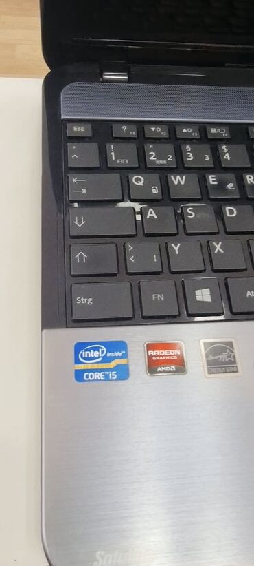 Lenovo: İşlənmiş Toshiba, 15.6 ", Intel Core i3, 256 GB