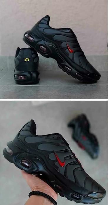 Muške patike – crne, inspirisane Nike Air Max Plus (TN) modelom -