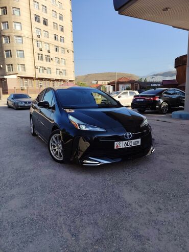 corolla runx: Toyota Prius: 2019 г., 1.8 л, Гибрид, Хэтчбэк