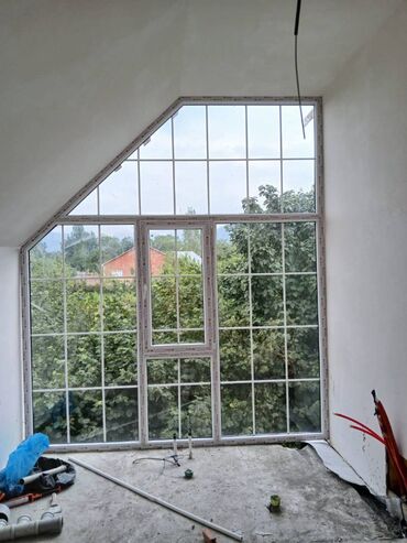 Pəncərələrin təmiri: Qapı, pəncərə sahəsində 25 ildən artıq təcrübəyə malik peşəkar usta — 4