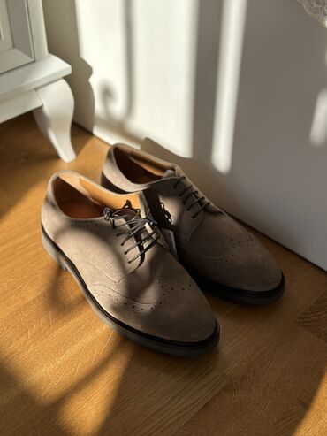 зимние мужские обувь: Massimo Dutti, новые мужские лоферы. Привезли с Оаэ. 43 размер. Отдаем