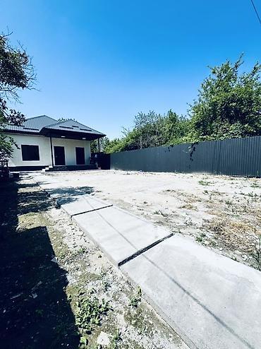 Продажа коттеджей и домов: Одноэтажный дом с современной отделкой и большой террасой. Основные — 2