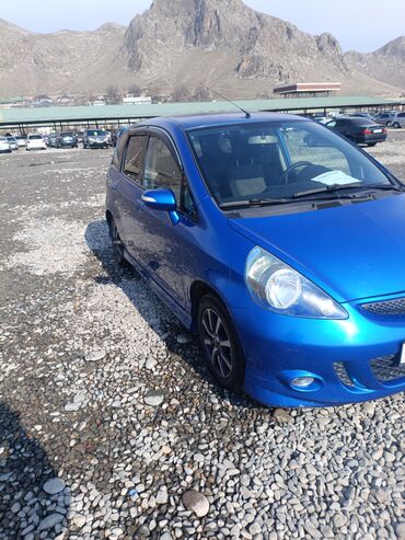 Honda: Honda Jazz: 2008 г., 1.5 л, Механика, Газ