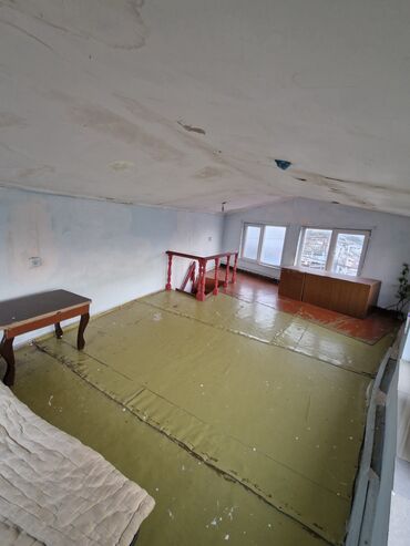 Uzunmüddətli kirayə evlər: Kirayə verilir. Ünvan: Yasamal, "Kaktus" adlanan ərazidə Qaz, Su — 11