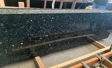 Фасадные гранитные плитки: Гранит- сары таш -балясины стартовый тумбы-итд примой из завода — 13